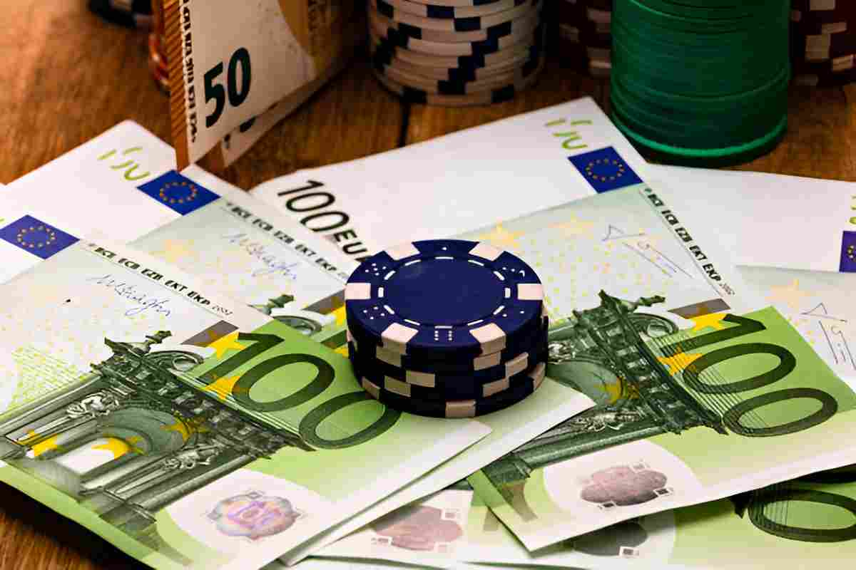 Players enjoying live dealer games at Eurobets Casino.